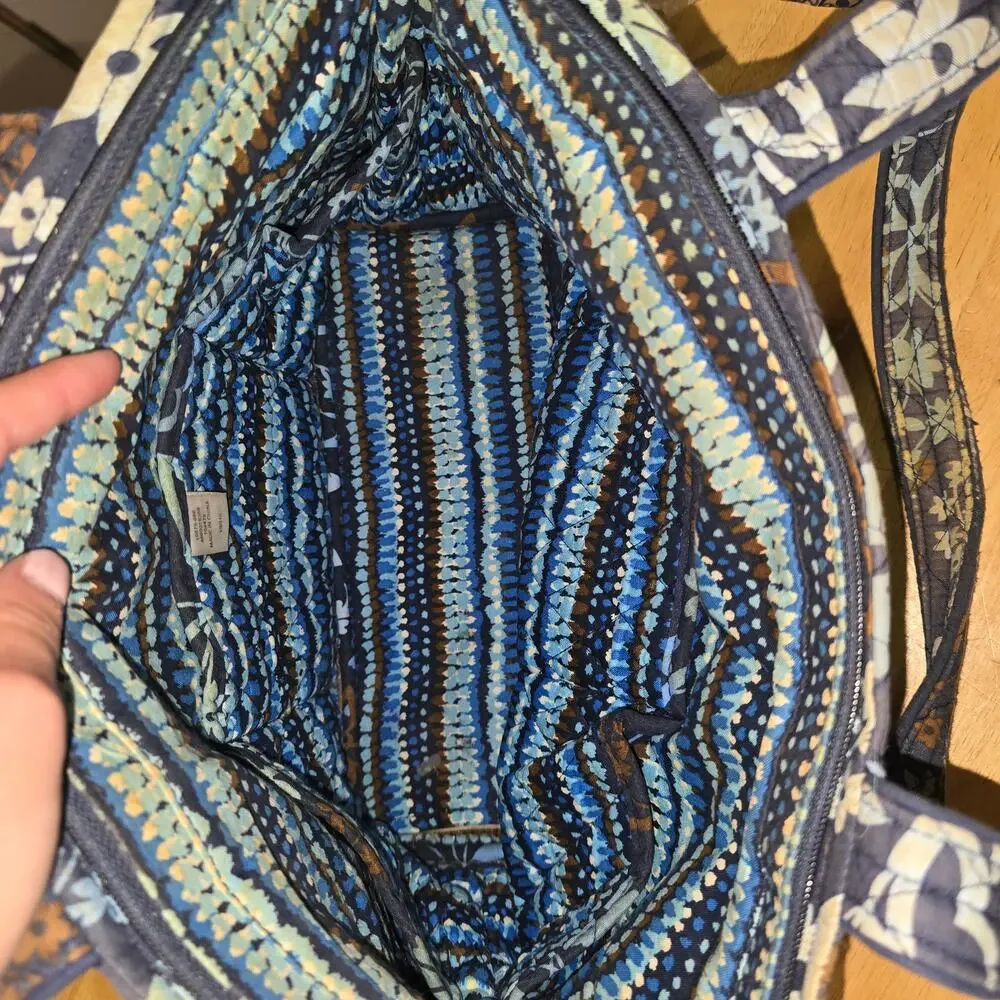 Retired Vera Bradley Java Floral Pattern Purse Blue Brown